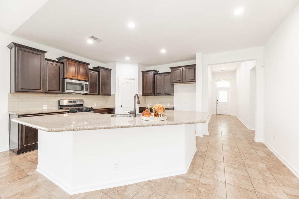 26306 Julia Manor Drive - Photo 13