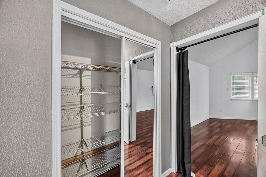 11214 Hambleton Way - Photo 24