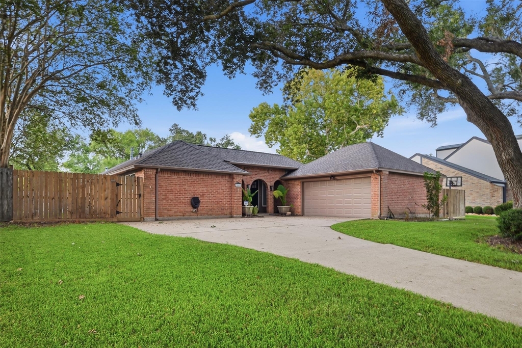 3502 Plum Brook Lane - Photo 0