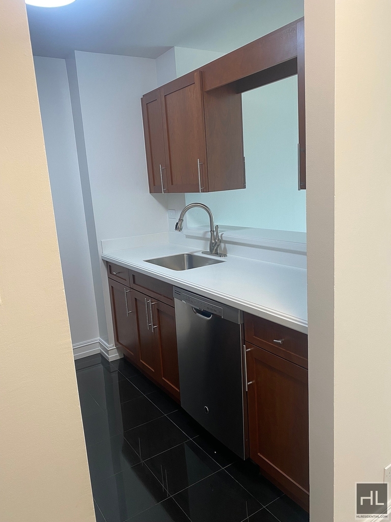 East 71st Street - Photo 2