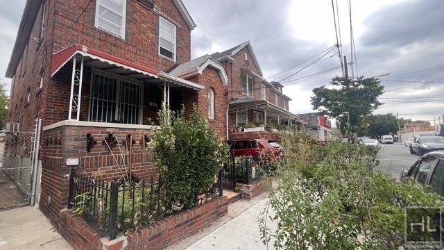 162 East 57 Street - Photo 13