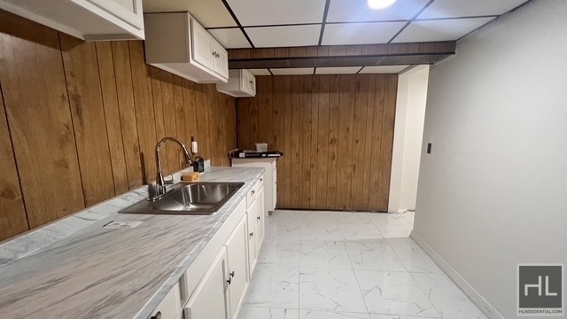 162 East 57 Street - Photo 0