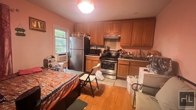 3322 Farragut Road - Photo 0