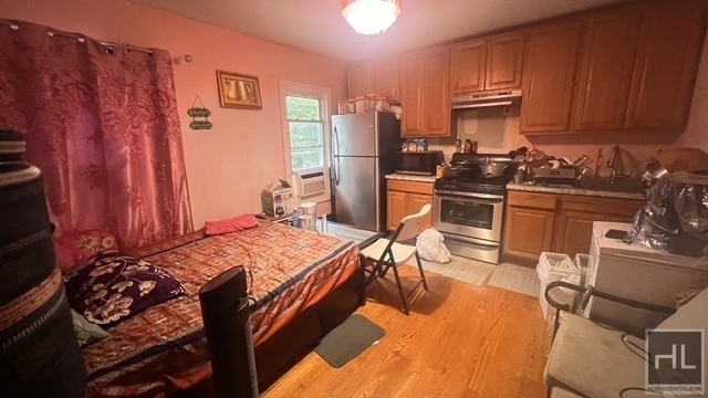 3322 Farragut Road - Photo 1