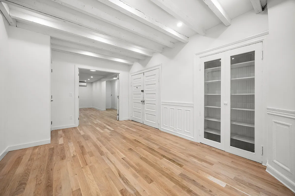 75 Bainbridge Street - Photo 6
