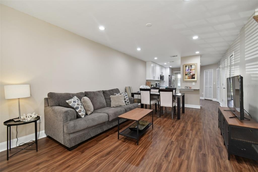 5100 Burchette Road - Photo 8