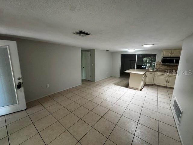 7634 Fox Hollow Drive - Photo 3