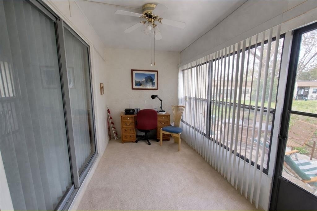 1428 Arrowhead Circle W - Photo 10