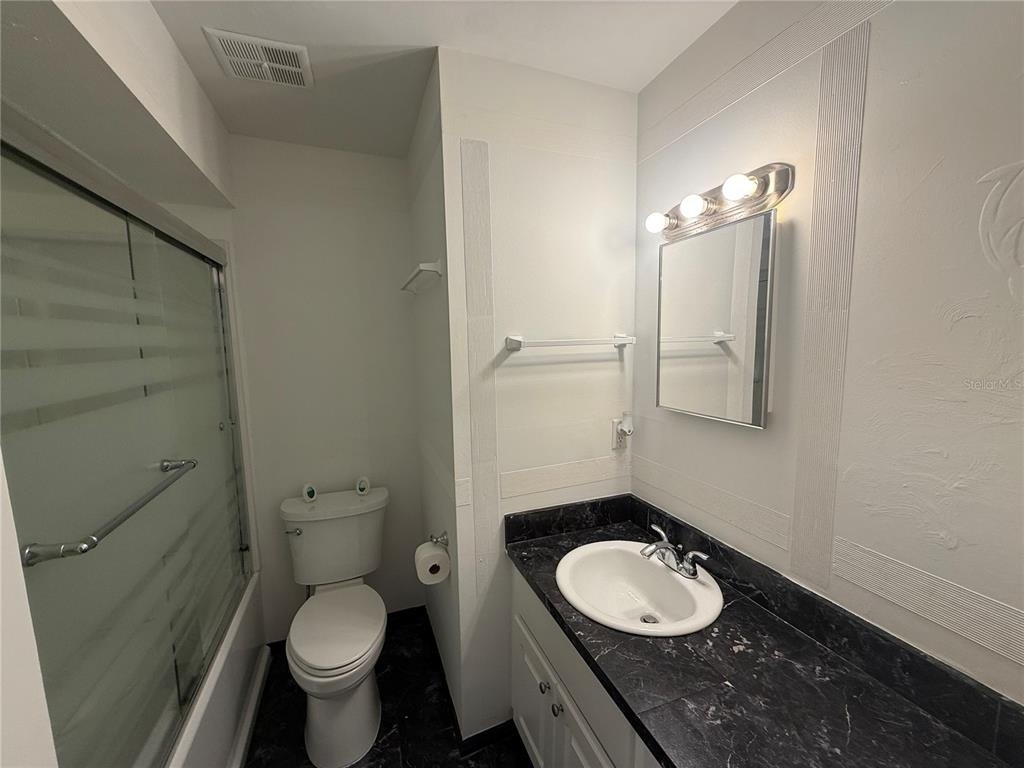 7210 N Manhattan Avenue - Photo 7