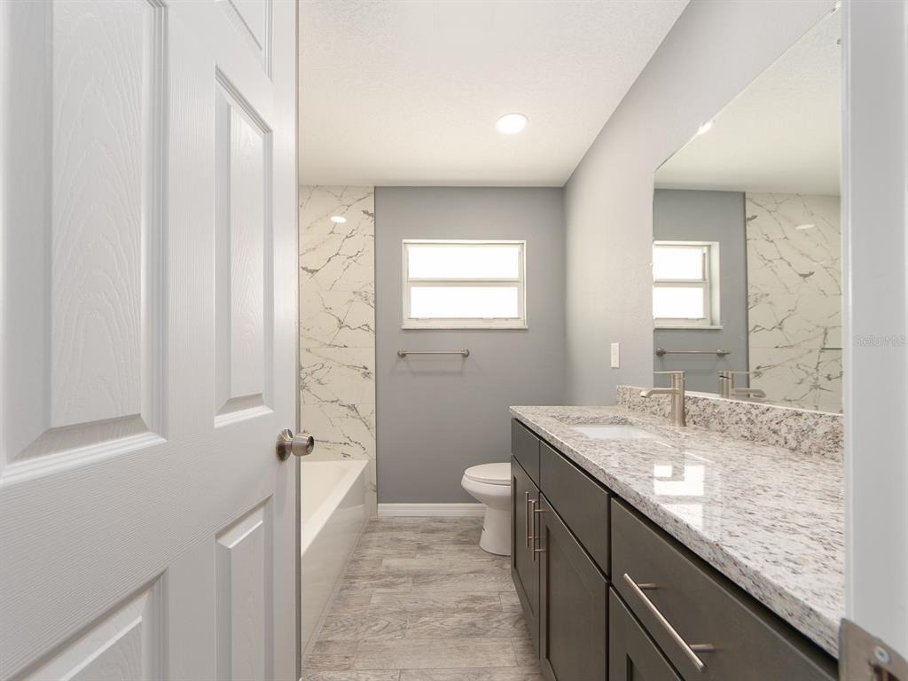 682 Druid Park Drive W - Photo 18