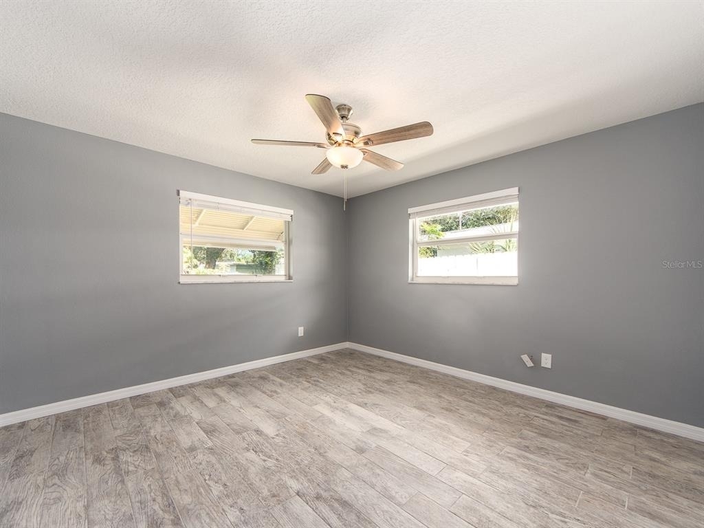 682 Druid Park Drive W - Photo 20