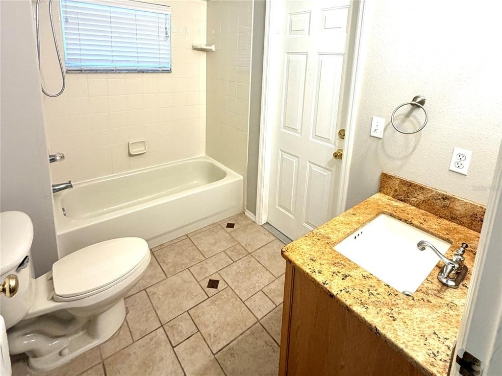 2617 Allwood Avenue - Photo 13