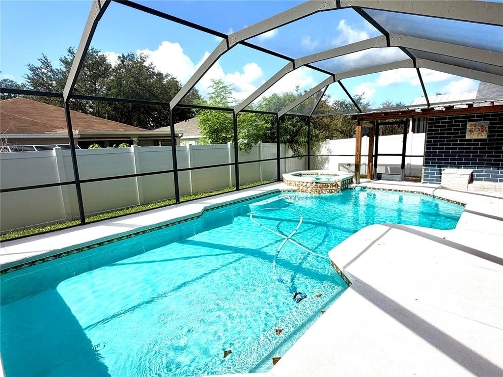 2617 Allwood Avenue - Photo 3