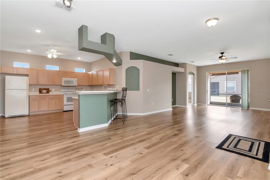 21433 Diamonte Drive - Photo 4