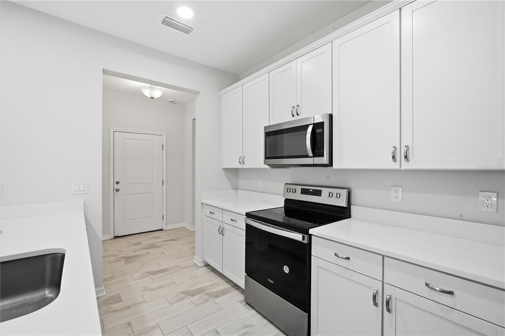 10907 Quickwater Court - Photo 5