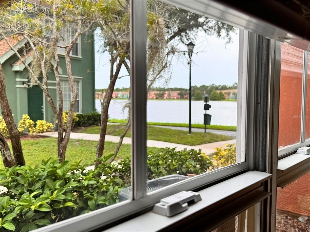 9842 Lake Chase Island Way - Photo 5