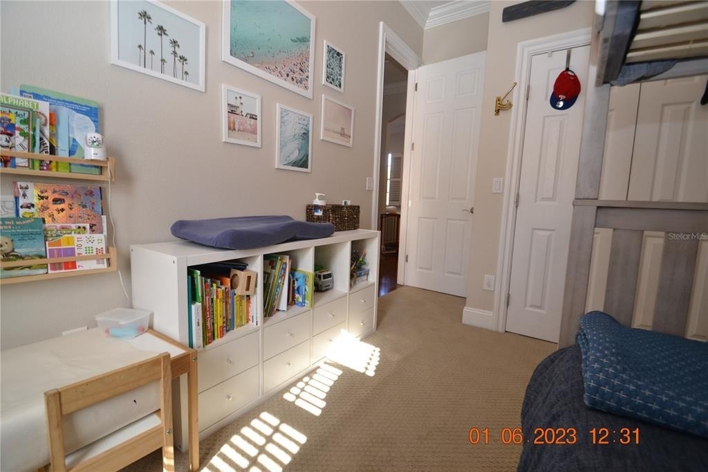 2405 Victoria Gardens Lane - Photo 37