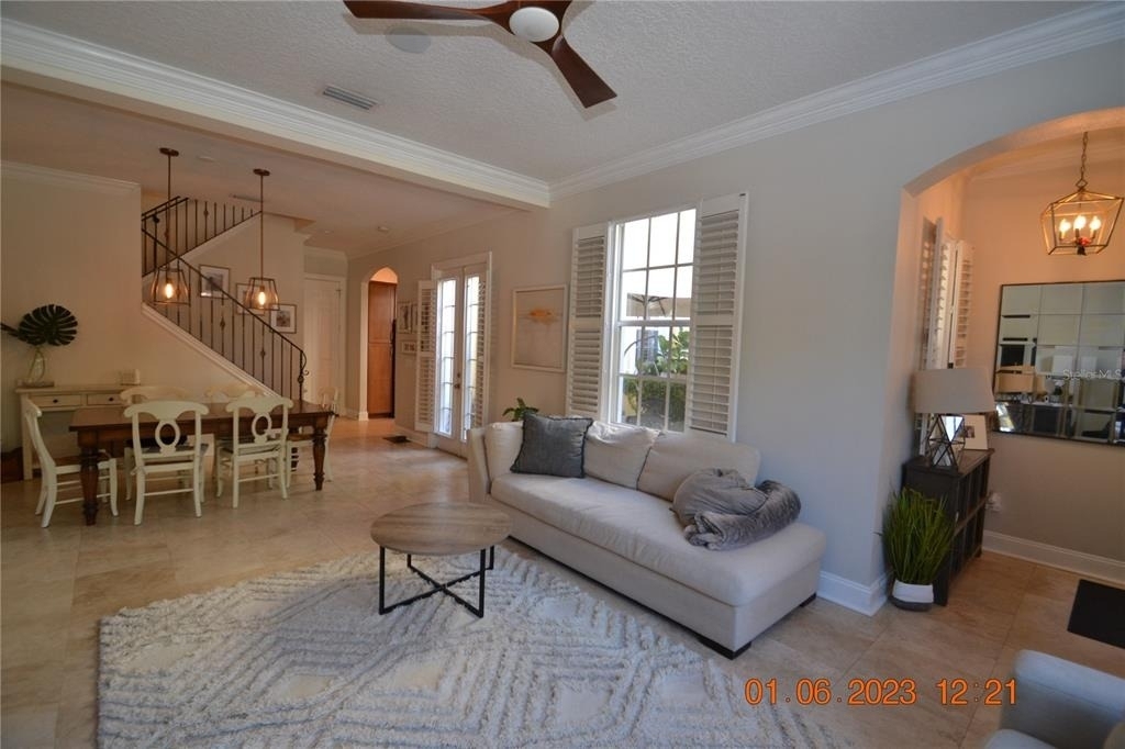 2405 Victoria Gardens Lane - Photo 3