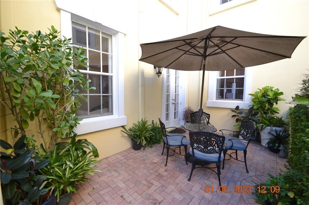 2405 Victoria Gardens Lane - Photo 41