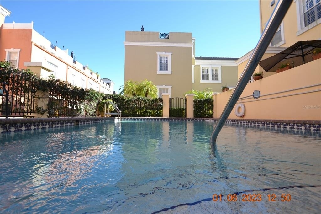 2405 Victoria Gardens Lane - Photo 40