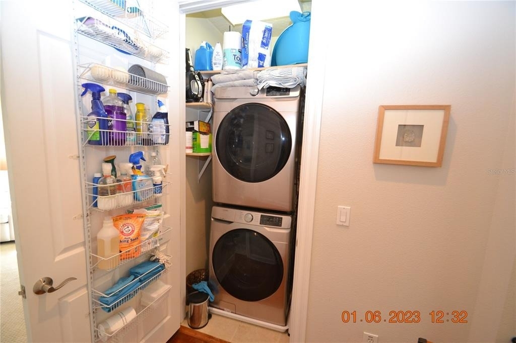 2405 Victoria Gardens Lane - Photo 39