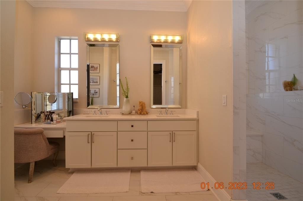 2405 Victoria Gardens Lane - Photo 25