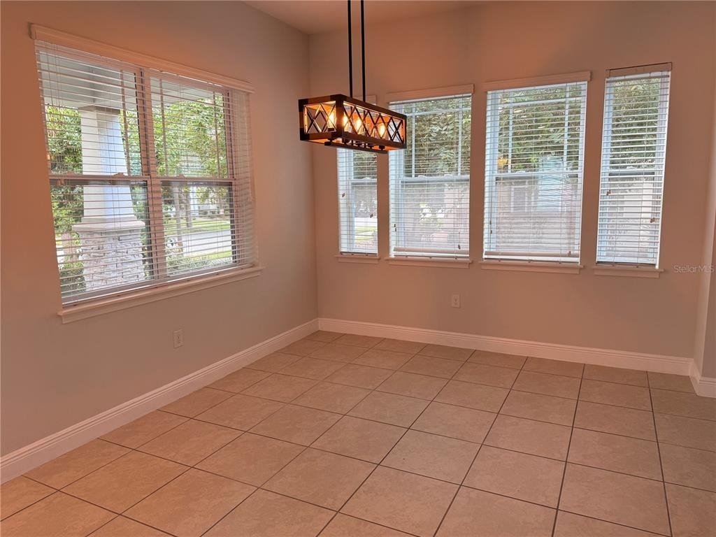 13324 Bergstrom Avenue - Photo 6
