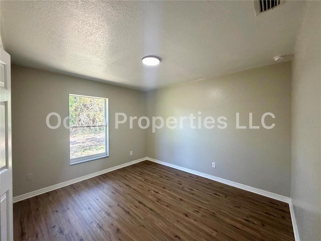 1 Olive Lane - Photo 2