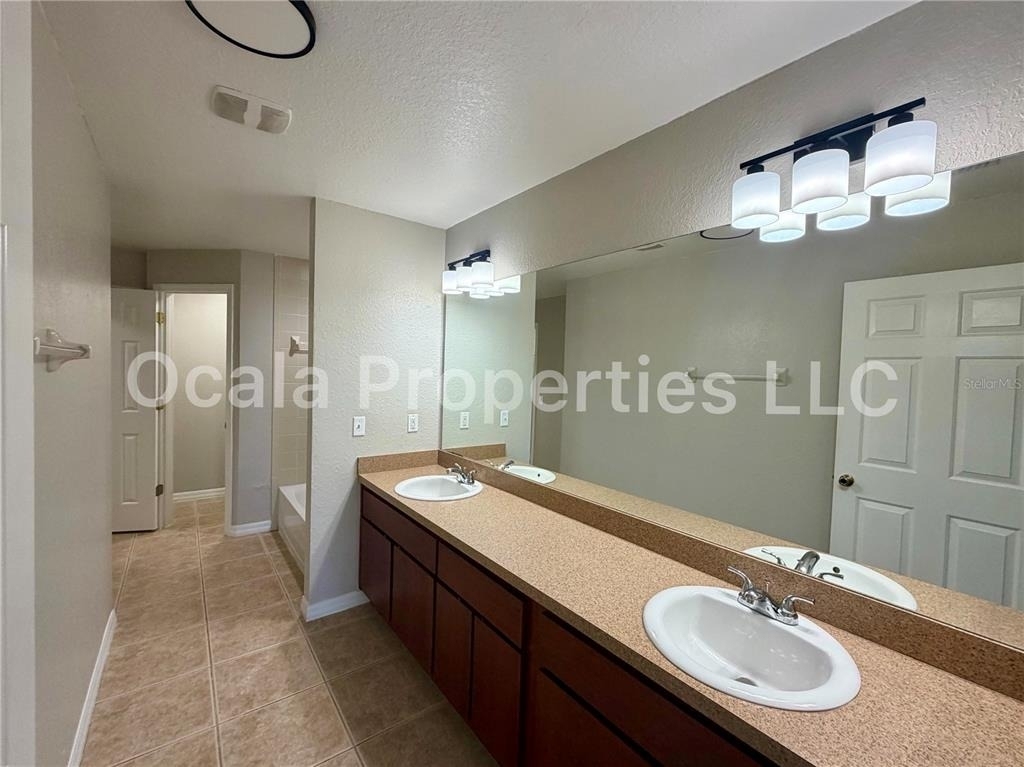 1 Olive Lane - Photo 9