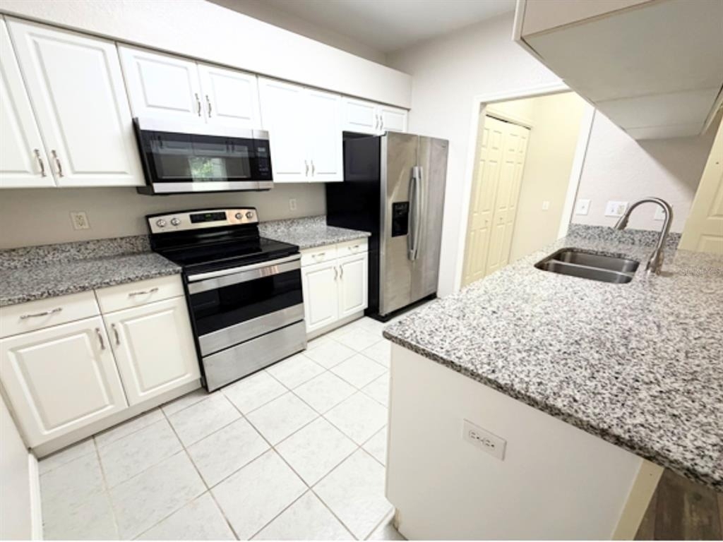 1001 Eagle Pond Drive - Photo 4