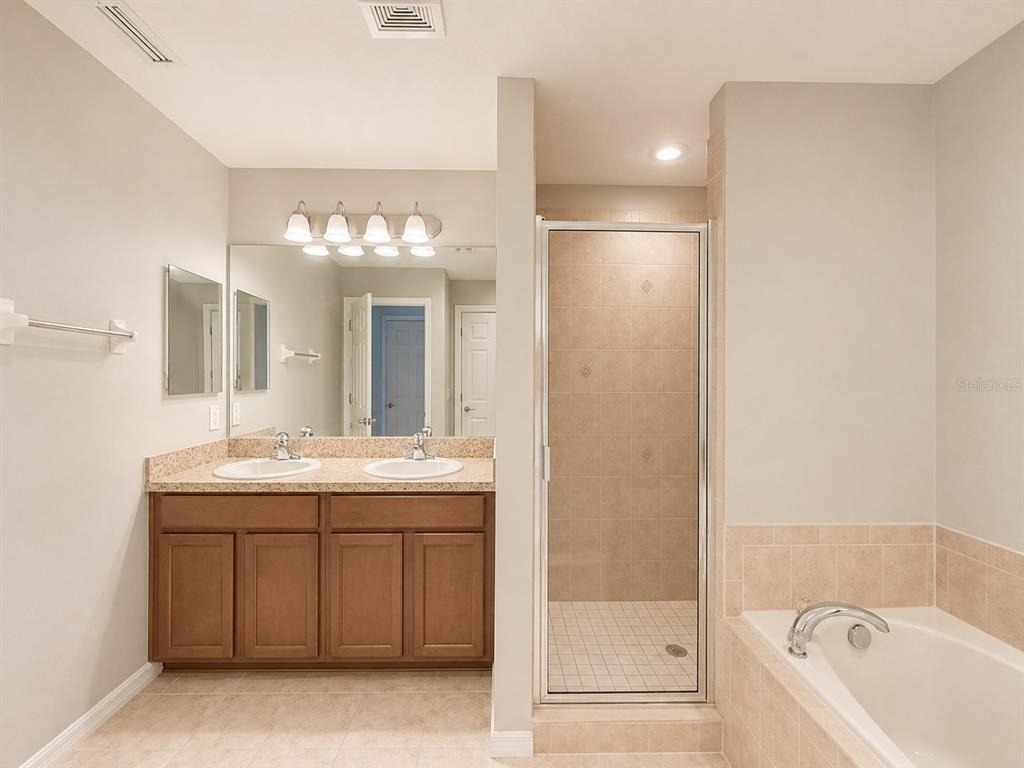 4851 Fiorazante Avenue - Photo 9