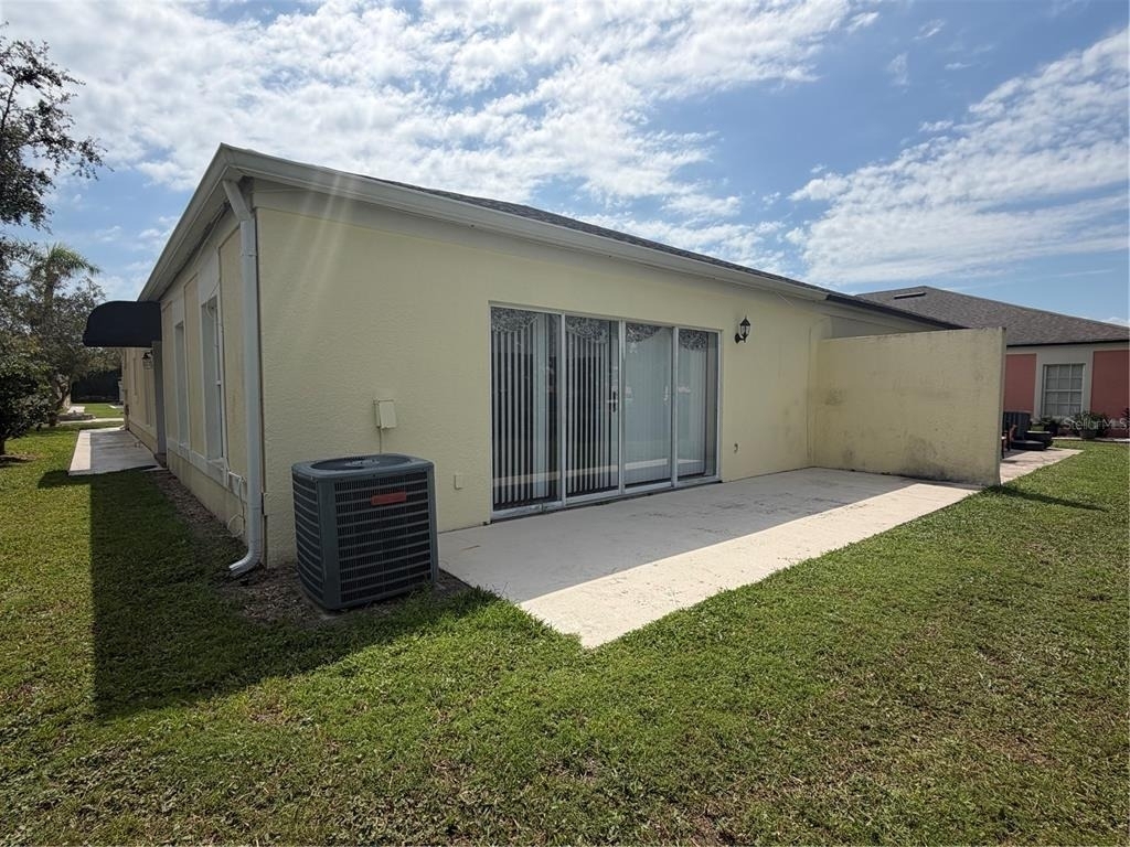 1074 Universal Rest Place - Photo 19
