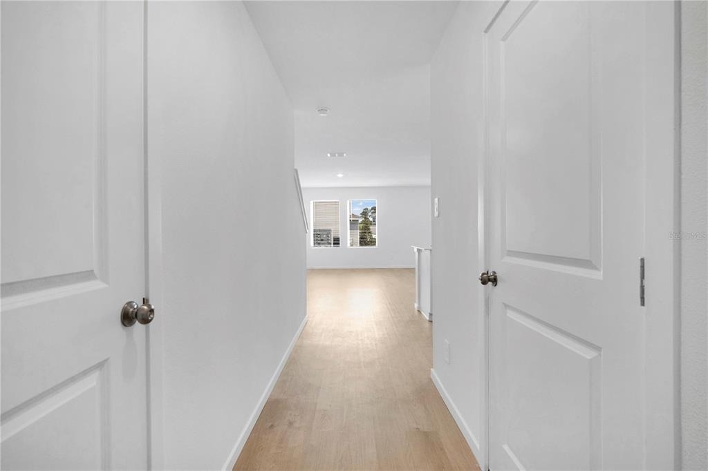 975 Phoenix Street - Photo 8