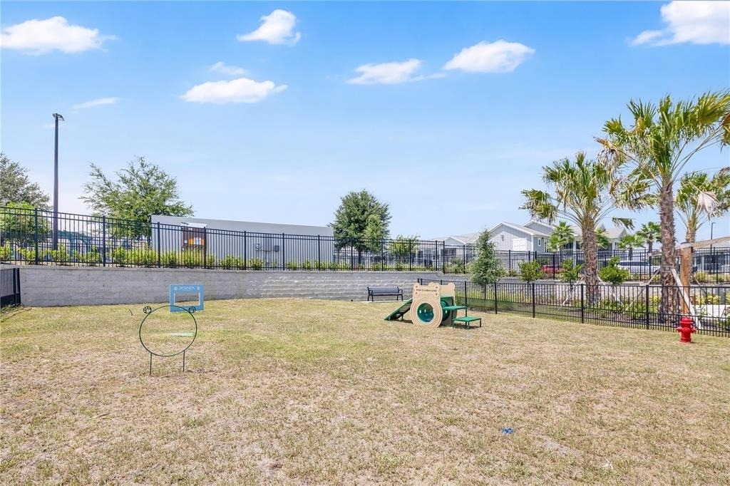 975 Phoenix Street - Photo 25