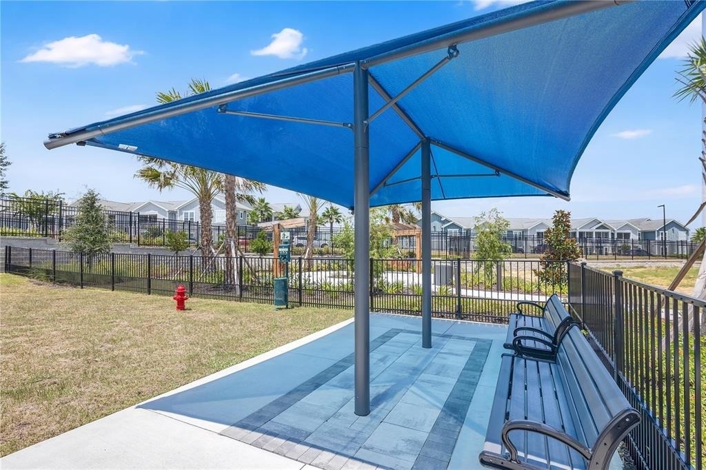 975 Phoenix Street - Photo 26