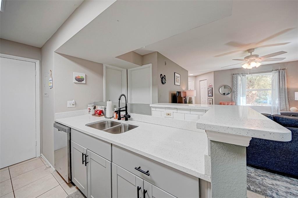 3038 Parkway Boulevard - Photo 10