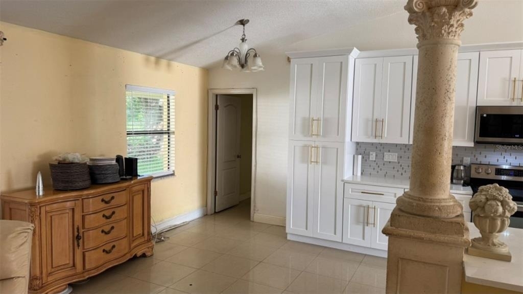 822 Valnera Court - Photo 9