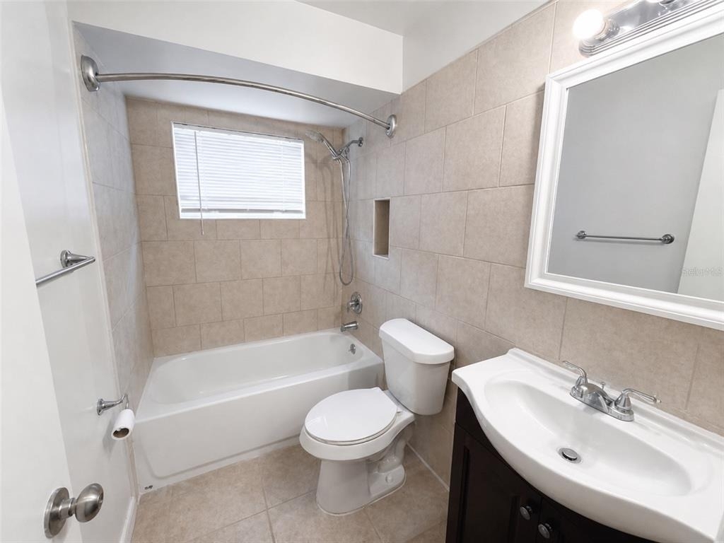 621 Ashberry Lane - Photo 7