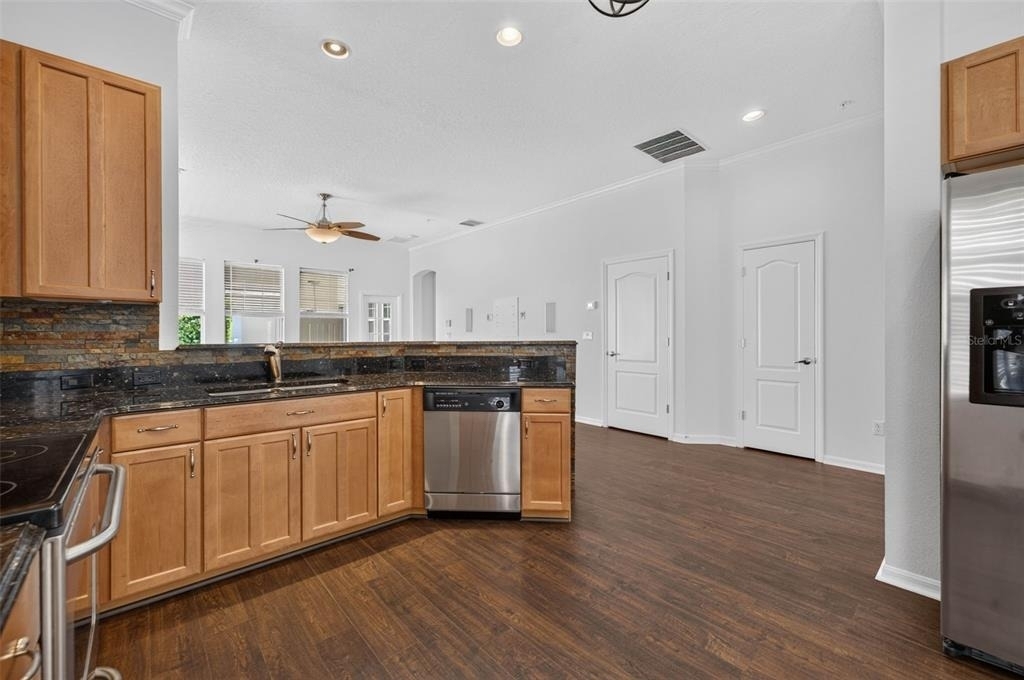1965 Osprey Avenue - Photo 13