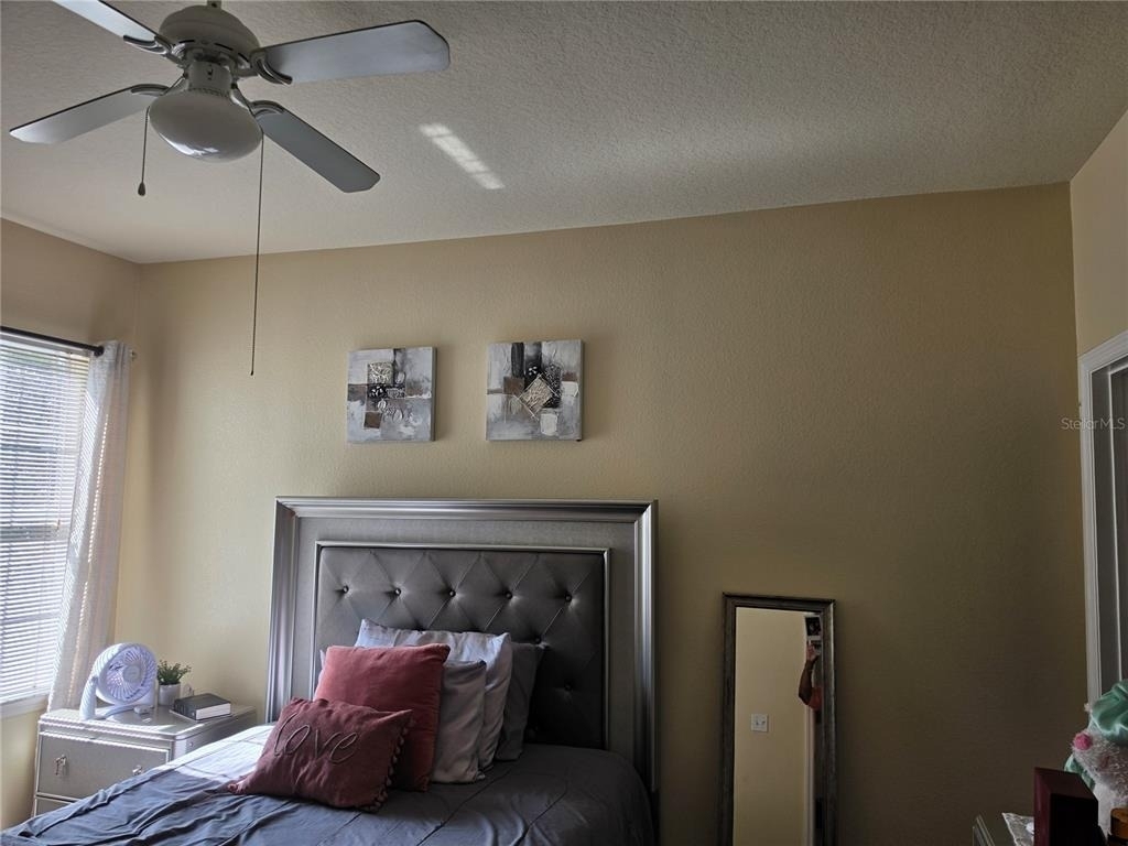 1300 Eastern Pecan Place - Photo 24