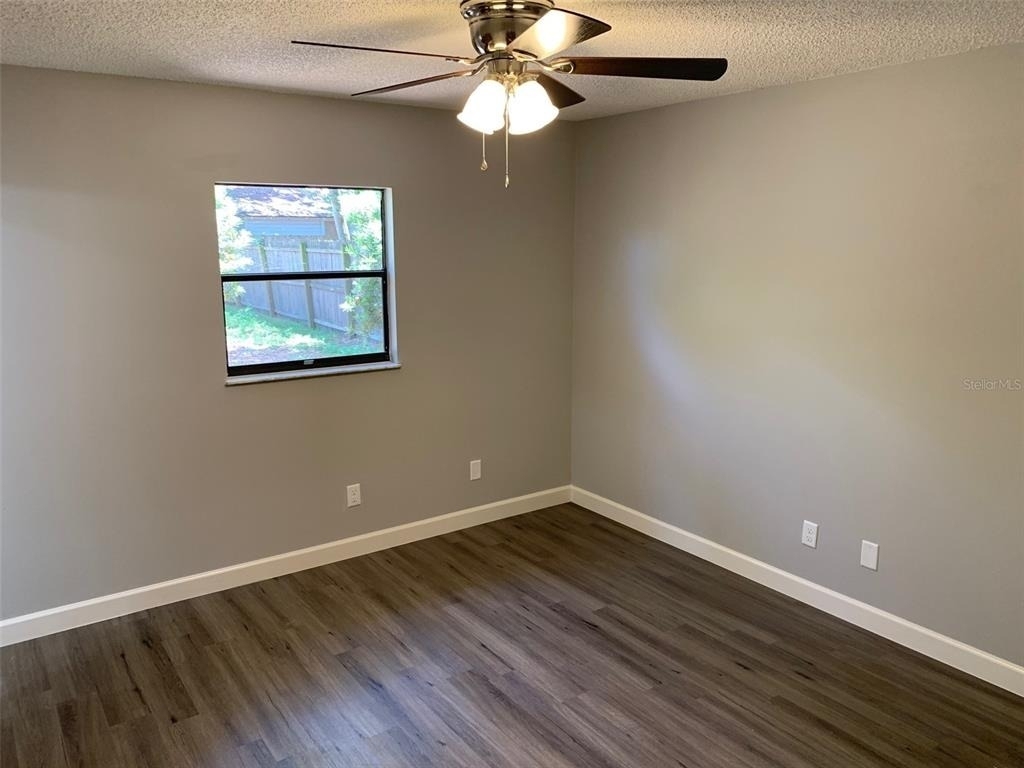 527 Hill Street - Photo 9