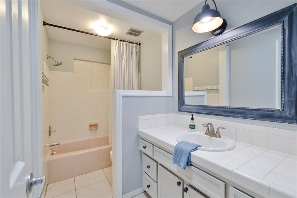 2307 Saxon Drive - Photo 26