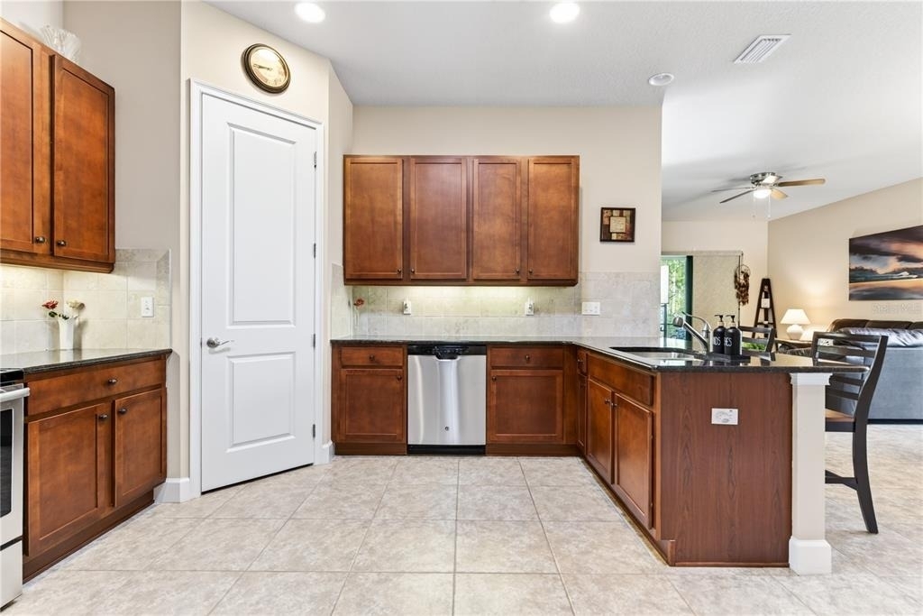 1080 Kilkenny Lane - Photo 12
