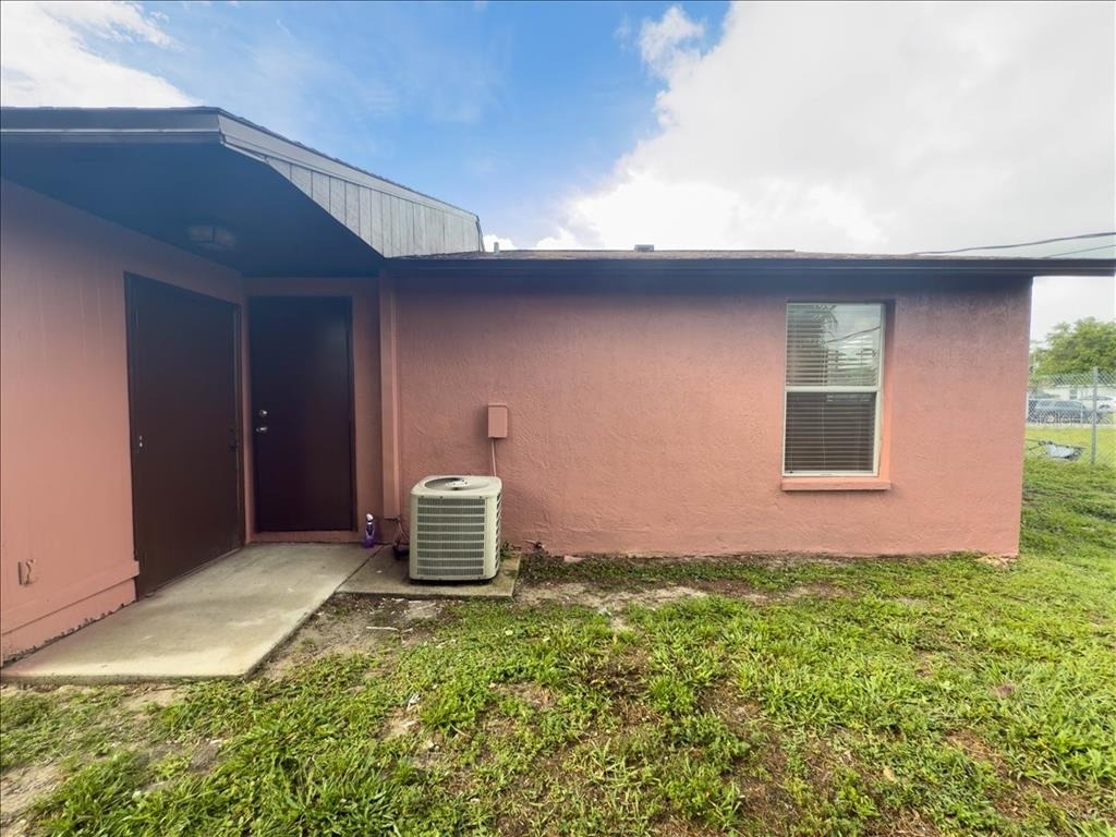 11432 Poplin Avenue - Photo 13