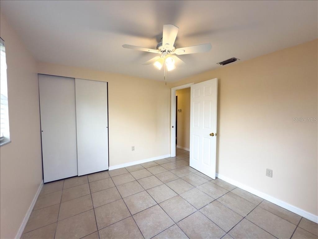 11432 Poplin Avenue - Photo 9