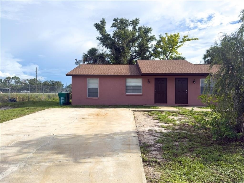 11432 Poplin Avenue - Photo 1
