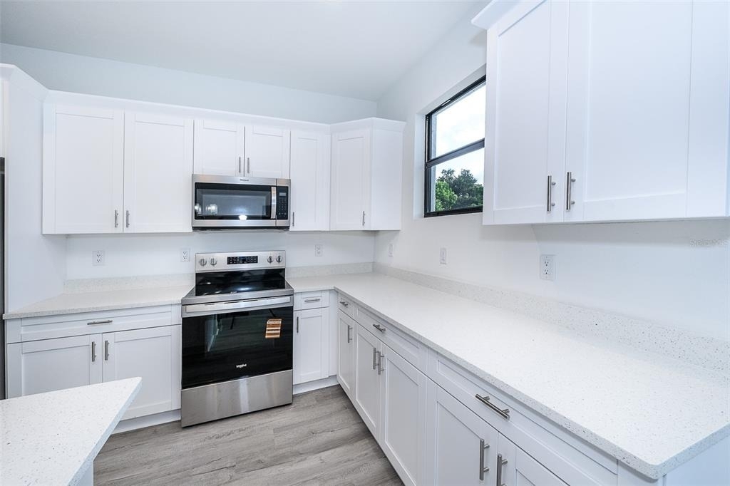 3304 Glencove Street - Photo 6
