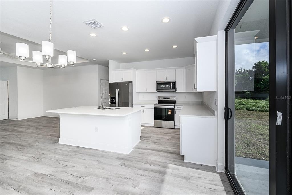 3304 Glencove Street - Photo 4