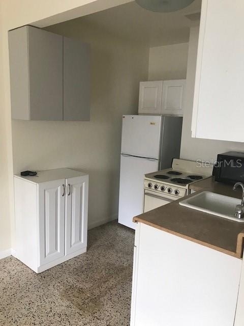 2117 Bay Street - Photo 3