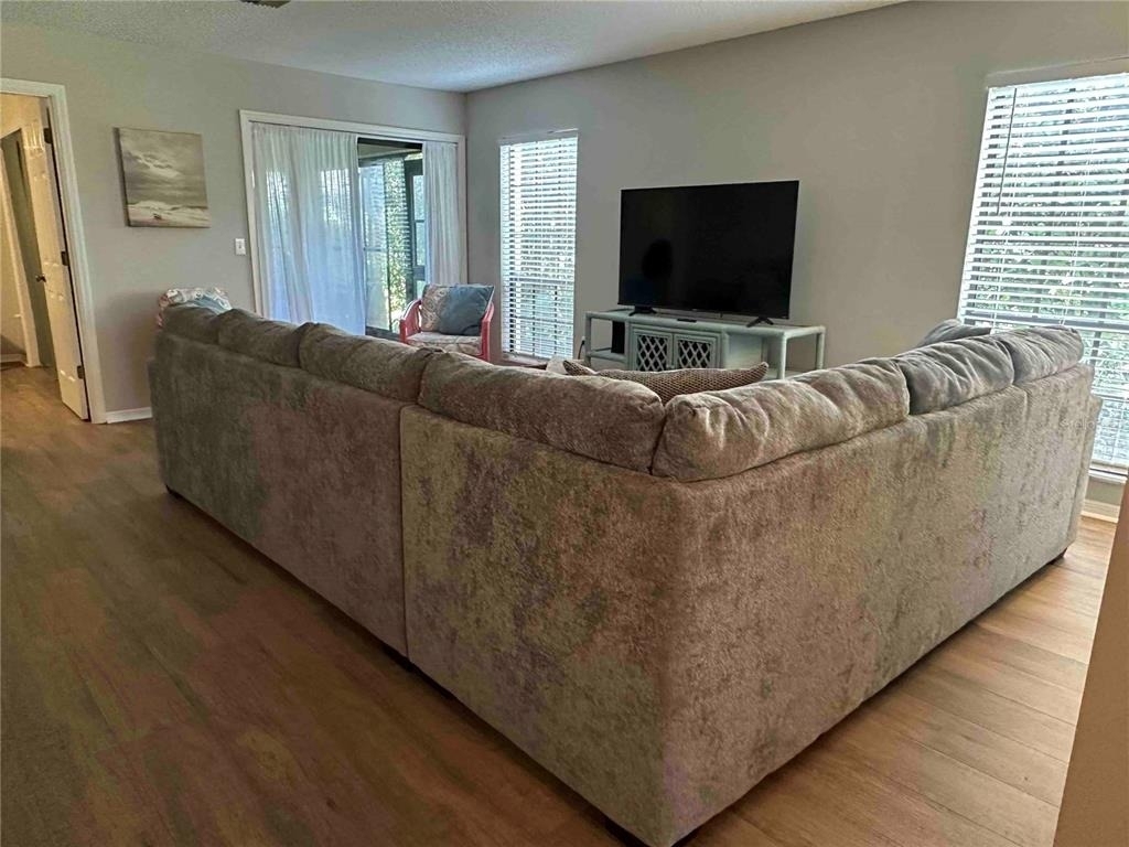 3312 Vivienda Boulevard - Photo 5